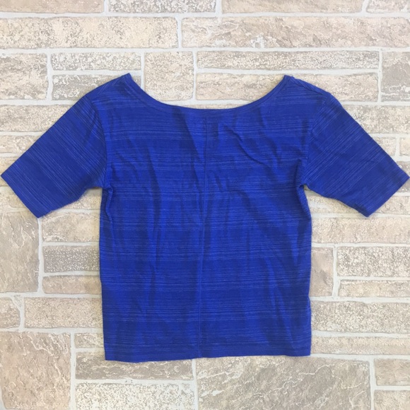 Blue horizontal pinstripe scoop neck XS jersey material top - Picture 4 of 4